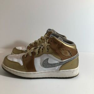 Jordan 1 size 6Y